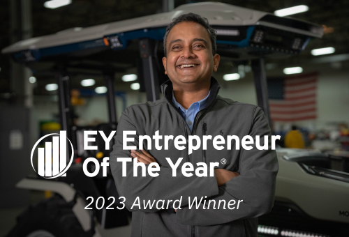 El consejero delegado de Monarch, galardonado con el premio Entrepreneur Of The Year® 2023 del Área de la Bahía
